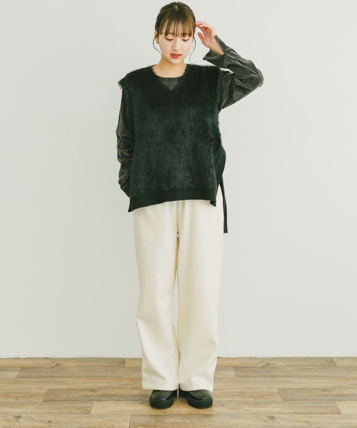 ITEMS URBANRESEARCH(アイテムズ アーバンリサーチ)の「フロントシャギーベスト(ベスト・レディース・ベージュ/ブラック/ライトベージュ・FREE)」の17枚目の写真