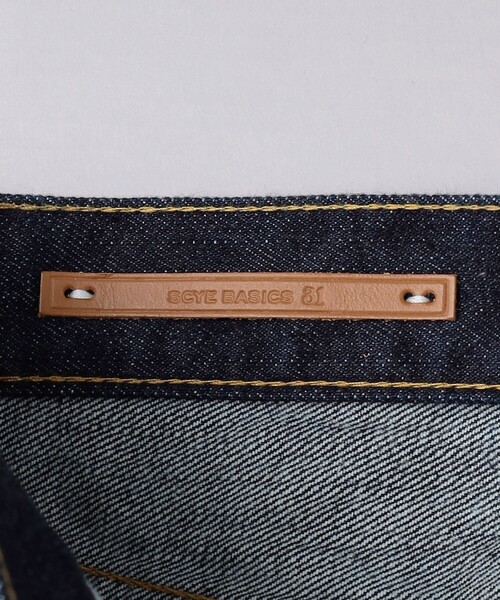 SCYE BASICS(サイベーシックス)の「【別注】<SCYE BASICS> ストレート デニムパンツ(デニムパンツ・メンズ・ネイビー・31inch/29inch/30inch)」の8枚目の写真