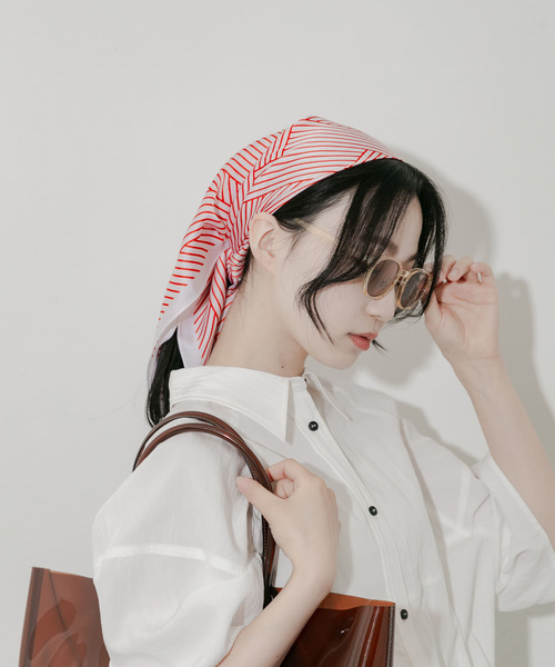 SMELLY（スメリー）の「アソートパターンスカーフ（バンダナ/スカーフ・レディース・ブラック/オレンジ/イエロー/ブルー/ブラウン/グリーン/ブルー系その他/イエロー系その他/ドット/ミント/レッド/ブラック系その他/グレー系その他・-）」の16枚目の写真