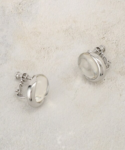 grove（グローブ）の「カラーメタルイヤリング（イヤリング・レディース・シルバー/ゴールド/ピンクゴールド・00）」の2枚目の写真