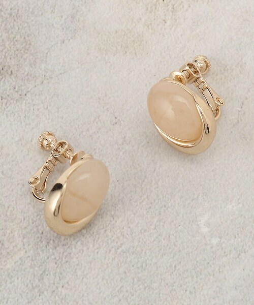 grove（グローブ）の「カラーメタルイヤリング（イヤリング・レディース・シルバー/ゴールド/ピンクゴールド・00）」の4枚目の写真