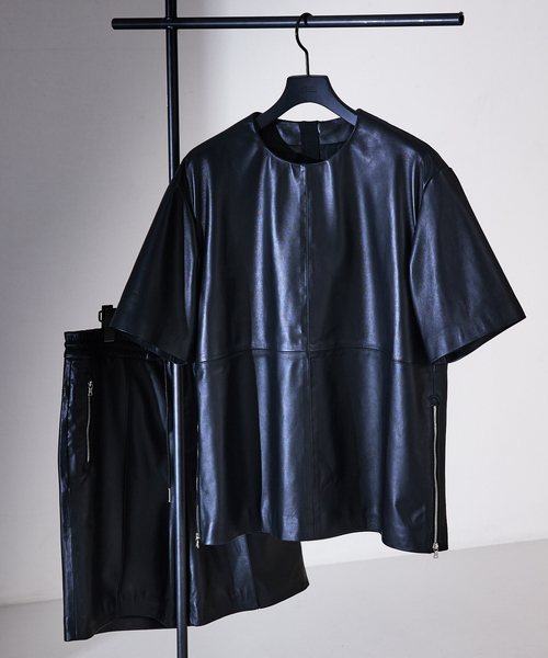 5351 POUR LES HOMMES（ゴーサンゴーイチプールオム）の「【セットアップ対応】レザー ジップ 半袖Tシャツ（Tシャツ/カットソー・メンズ・ブラック・44/46/48/50）」の8枚目の写真