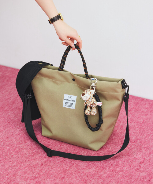 KiU(キウ)の「KiU×FREAK'S STORE/キウ×フリークスストア 別注 2WAY 600D TOTE BAG 600D トートバッグ 撥水(トートバッグ・レディース・レオパード/ベージュ/ブラック・ONE SIZE)」の21枚目の写真