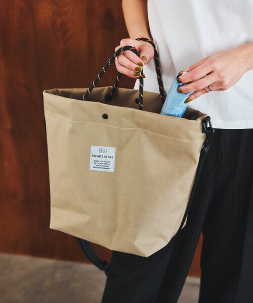 KiU(キウ)の「KiU×FREAK'S STORE/キウ×フリークスストア 別注 2WAY 600D TOTE BAG 600D トートバッグ 撥水(トートバッグ・レディース・レオパード/ベージュ/ブラック・ONE SIZE)」の19枚目の写真