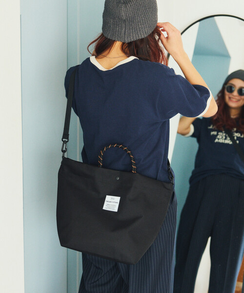 KiU(キウ)の「KiU×FREAK'S STORE/キウ×フリークスストア 別注 2WAY 600D TOTE BAG 600D トートバッグ 撥水(トートバッグ・レディース・レオパード/ベージュ/ブラック・ONE SIZE)」の18枚目の写真