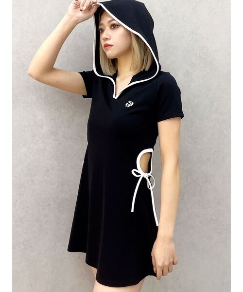 GYDA（ジェイダ）の「GD SIDE OPENパーカーワンピース（ワンピース・レディース・ブラック/オフホワイト・FREE）」の13枚目の写真