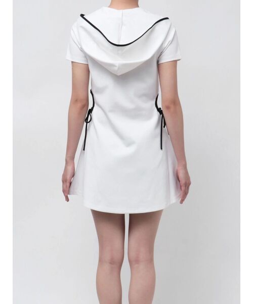 GYDA（ジェイダ）の「GD SIDE OPENパーカーワンピース（ワンピース・レディース・ブラック/オフホワイト・FREE）」の20枚目の写真