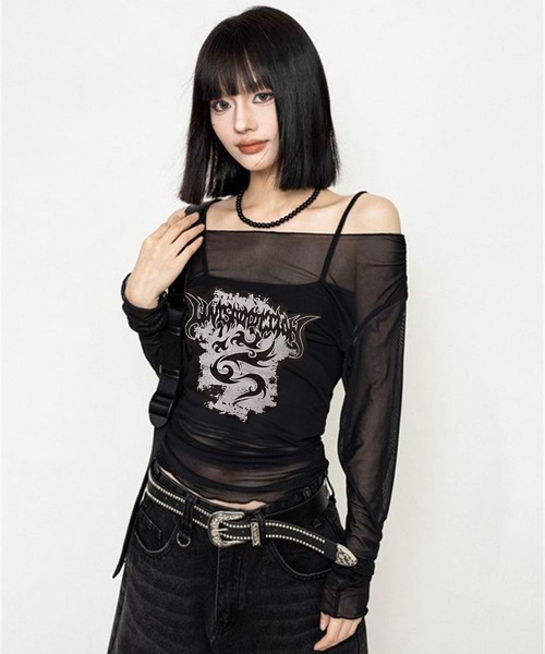 VIBGYOR（ヴィブジョー）の「【EIZZ/アイズ】ダーク オフショルデザイン シアー トップス（Tシャツ/カットソー・レディース・ブラック/ワイン・FREE）」の5枚目の写真