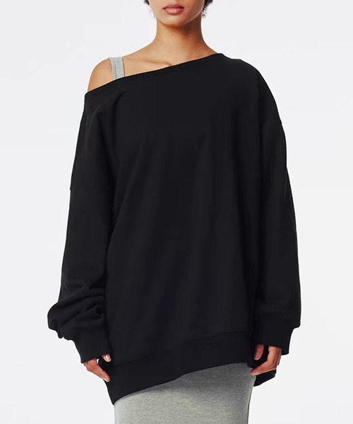 SUWDEE(スーディー)の「one shoulder oversize sweat pullover(スウェット・レディース・ブラック/グレー/ホワイト・FREE)」の5枚目の写真