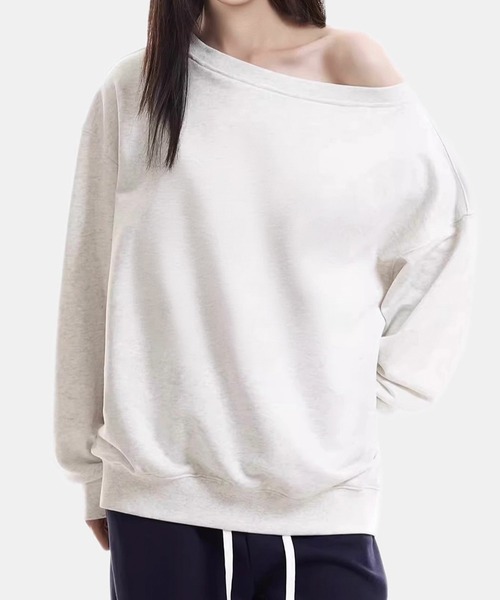 SUWDEE(スーディー)の「one shoulder oversize sweat pullover(スウェット・レディース・ブラック/グレー/ホワイト・FREE)」の7枚目の写真