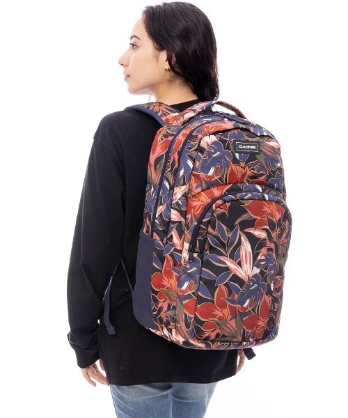 DAKINE(ダカイン)の「DAKINE メンズ CAMPUS L 33L バックパック/リュック 【2025年春夏モデル】/ダカインロゴワンポイントバッグパック・リュックサック(バックパック/リュック・メンズ・ブラックミックス/ネイビー/レインボー/カラフル/マルチ/ブラウン系その他/ピンク系その他・FREE)」の6枚目の写真