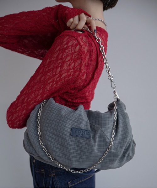 VACANCY(ヴァカンシー)の「チェックシアーリバーシブル2wayバッグ(トートバッグ・レディース・レッド/グレー/ブラック・FREE)」の20枚目の写真