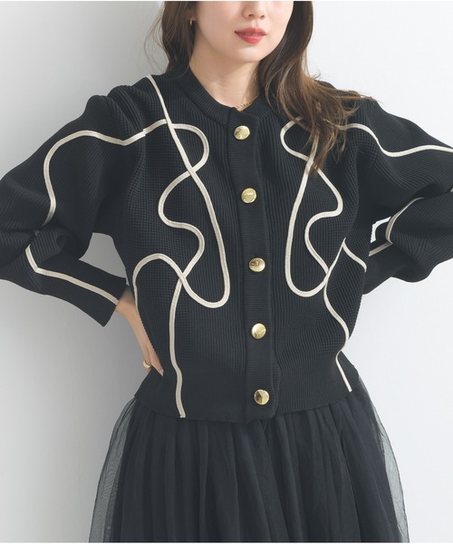 OandI（オーアンドアイ）の「ウェ－ブラインスポンディッシュニットカーディガン（カーディガン/ボレロ・レディース・ブラック・FREE）」の10枚目の写真