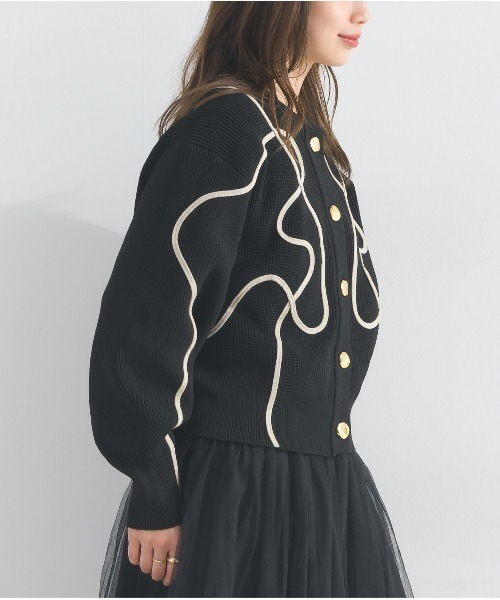 OandI（オーアンドアイ）の「ウェ－ブラインスポンディッシュニットカーディガン（カーディガン/ボレロ・レディース・ブラック・FREE）」の14枚目の写真