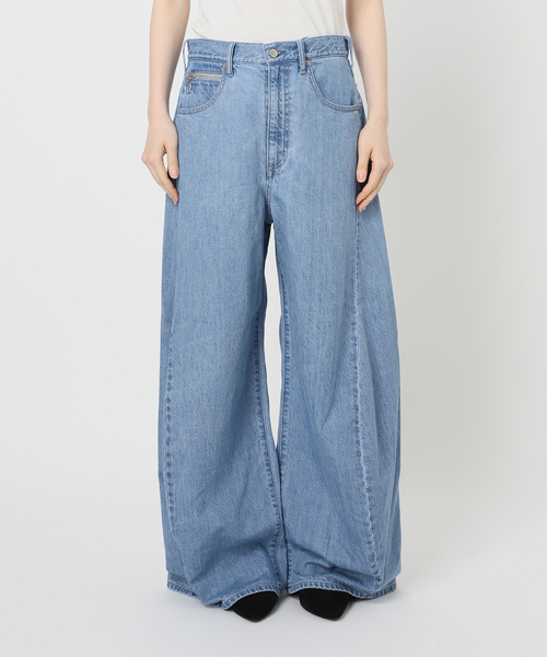 U by SPICK&SPAN(ユーバイスピックアンドスパン)の「フローストルーズバレルレッグデニム(デニムパンツ・レディース・ピンク/ブルー・38/36)」の14枚目の写真
