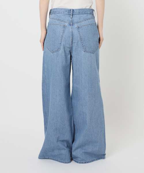 U by SPICK&SPAN(ユーバイスピックアンドスパン)の「フローストルーズバレルレッグデニム(デニムパンツ・レディース・ピンク/ブルー・38/36)」の16枚目の写真