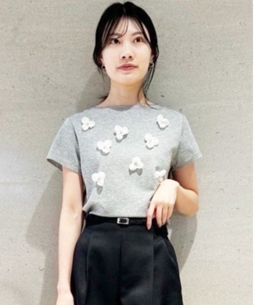 フラワーモチーフTシャツ（Tシャツ/カットソー）｜CELFORD（セル