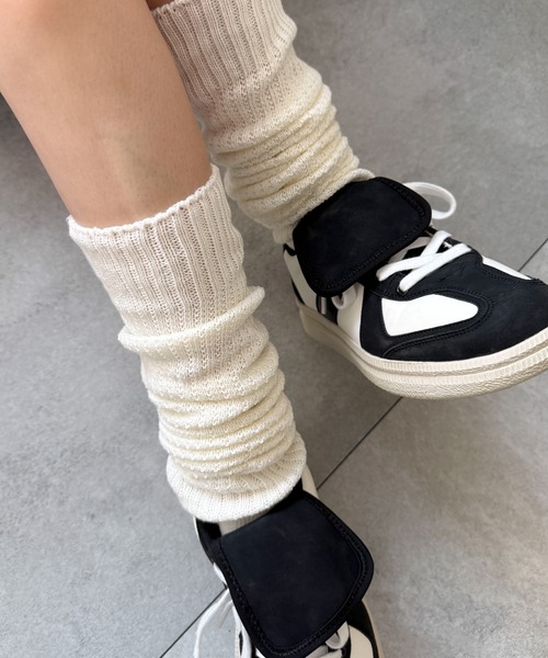 WEGO(ウィゴー)の「WEGO/エアリールーズソックス(ソックス/靴下・レディース・ブラック/オフホワイト/ライトグレー/ブラウン・23-25cm)」の5枚目の写真