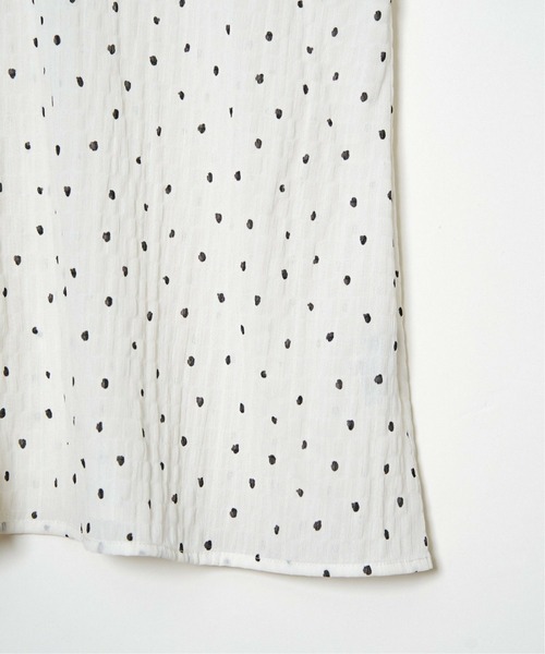 LBC（エルビーシー）の「シャーリングバンドカラーブラウス（シャツ/ブラウス・レディース・ホワイト/ミント/その他23/ブラック・M）」の7枚目の写真