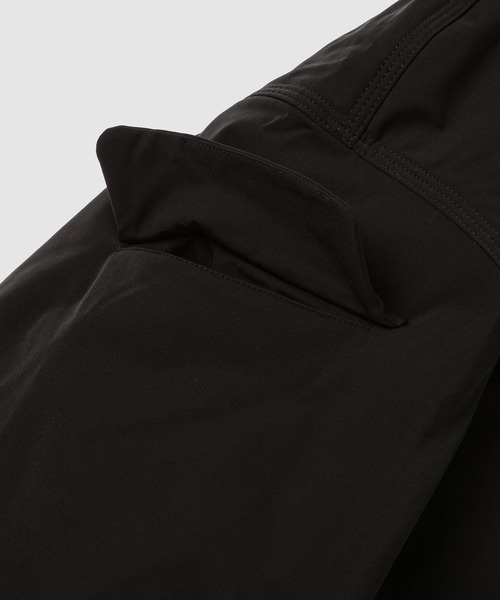 GANNI(ガニー)の「Light Twill Oversized Short Bomber Jacket(ブルゾン・レディース・ブラック・S-M)」の6枚目の写真
