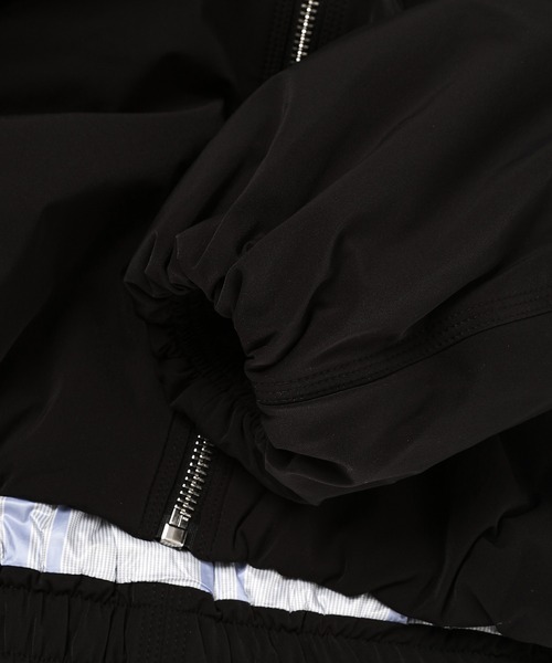 GANNI(ガニー)の「Light Twill Oversized Short Bomber Jacket(ブルゾン・レディース・ブラック・S-M)」の7枚目の写真