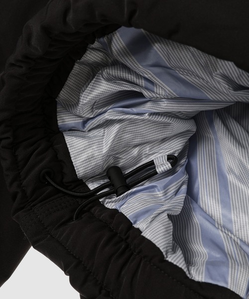 GANNI(ガニー)の「Light Twill Oversized Short Bomber Jacket(ブルゾン・レディース・ブラック・S-M)」の8枚目の写真