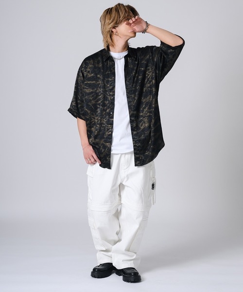 REGIEVO(レジエボ)の「総柄プリント ワッシャーシャツ(Tシャツ/カットソー・メンズ・ベージュ/ブラック・MEDIUM/LARGE)」の17枚目の写真