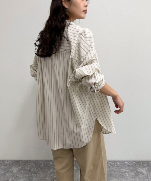 fredy emue（フレディエミュ）の「刺繍入りオーバーシャツ（シャツ/ブラウス・レディース・ベビーピンク/ベージュ系その他/ブルー系その他/サックスブルー・38）」の15枚目の写真