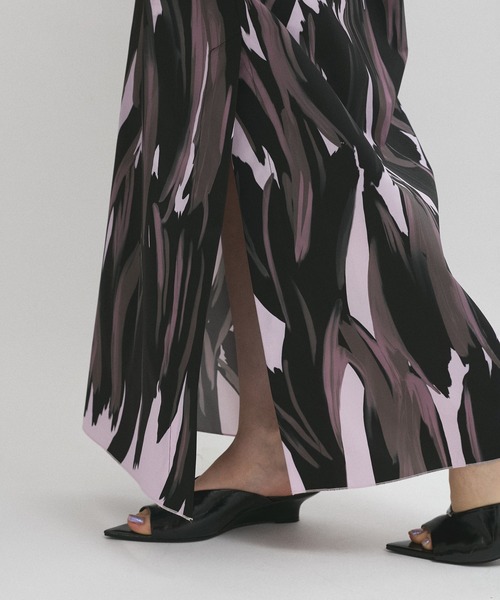 ADAM ET ROPE'（アダムエロペ）の「メイクプリントスカート（スカート・レディース・ピンク/グレー系その他・36/38）」の10枚目の写真