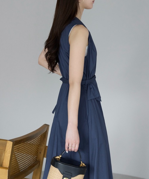 PREFERIR（プレフェリール）の「セットアップ見え ワンピース(M,L)（ワンピース・レディース・チャコールグレー/ネイビー・MEDIUM/LARGE）」の17枚目の写真