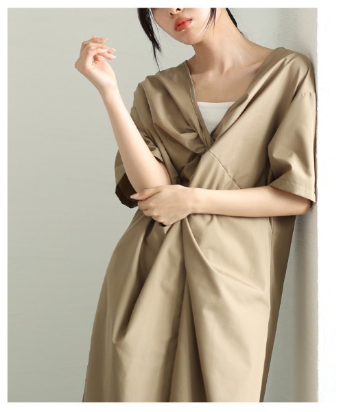 Sawa a la mode（サワアラモード）の「フロントツイストギャザーワンピース（ワンピース・レディース・モカ/ブラック・FREE）」の10枚目の写真