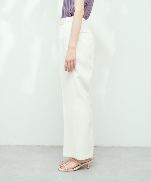 natural couture（ナチュラルクチュール）の「【osono】ハイウエスト美フレアパンツ（その他パンツ・レディース・オフホワイト/サックスブルー/ベージュ・LARGE/MEDIUM/SMALL）」の4枚目の写真