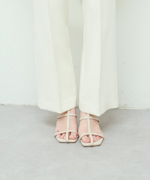 natural couture（ナチュラルクチュール）の「【osono】ハイウエスト美フレアパンツ（その他パンツ・レディース・オフホワイト/サックスブルー/ベージュ・LARGE/MEDIUM/SMALL）」の9枚目の写真