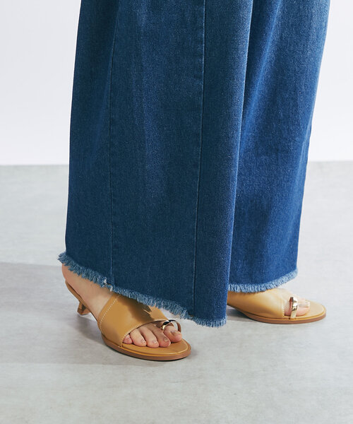 un dix cors(アンディコール)の「【LE VERNIS(ル・ベルニ)】Toe ring sandals(サンダル・レディース・ベージュ/ブラック・23.5cm/24.5cm)」の7枚目の写真