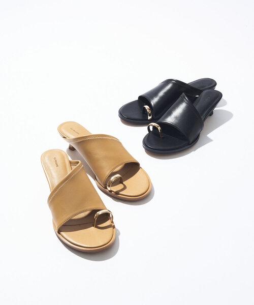 un dix cors(アンディコール)の「【LE VERNIS(ル・ベルニ)】Toe ring sandals(サンダル・レディース・ベージュ/ブラック・23.5cm/24.5cm)」の20枚目の写真