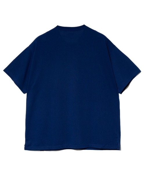 go slow caravan(ゴースローキャラバン)の「Drymix バーベルクマ BIG TEE(Tシャツ/カットソー・メンズ・セージグリーン/マスタード/ネイビー・MEDIUM/LARGE/X-LARGE)」の13枚目の写真