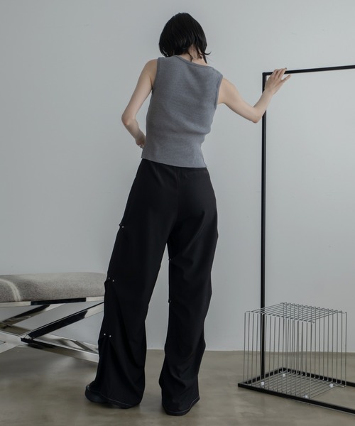 VACANCY（ヴァカンシー）の「メタルリングリブタンクトップ（タンクトップ・レディース・グレー/ベージュ/ブラック・FREE）」の13枚目の写真