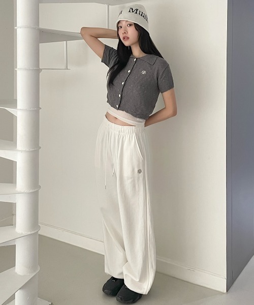 muahmuah（ムーアムーア）の「A'GEM/9 × .kom 『muah muah/ムーアムーア』slub collar knit cardigan/スラブカラー ニットカーディガン（カーディガン/ボレロ・レディース・チャコールグレー/マスタード/アイボリー・FREE）」の9枚目の写真