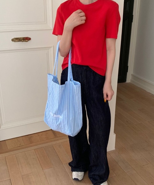 Vipoa(ヴィポア)の「stripe logo nylon tote(トートバッグ・レディース・アイボリー/ブルー/グリーン・FREE)」の15枚目の写真