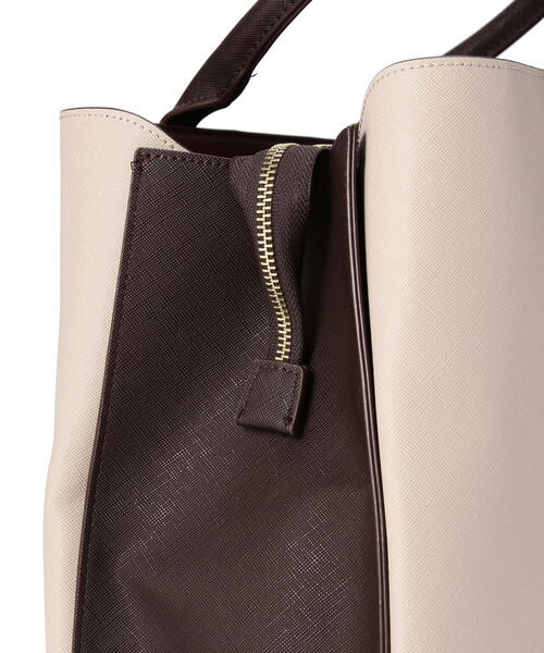 NATURAL BEAUTY BASIC(ナチュラルビューティーベーシック)の「◇トラペーズクラッシートート(トートバッグ・レディース・ブラック/ホワイト系その他・フリ-)」の7枚目の写真