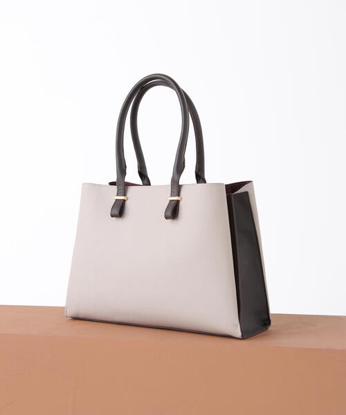 NATURAL BEAUTY BASIC(ナチュラルビューティーベーシック)の「◇トラペーズクラッシートート(トートバッグ・レディース・ブラック/ホワイト系その他・フリ-)」の1枚目の写真