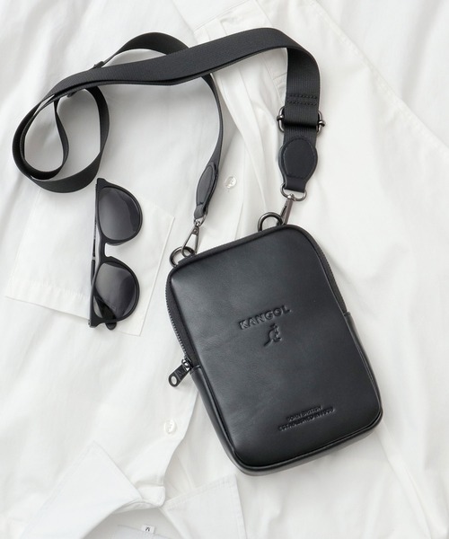 KANGOL（カンゴール）の「レザー調 マルチ スマホショルダーバッグ（ショルダーバッグ・メンズ・ブラック・FREE）」の5枚目の写真