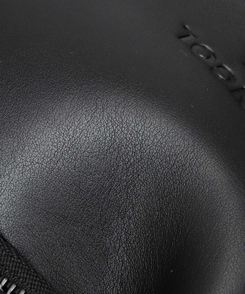 KANGOL（カンゴール）の「レザー調 マルチ スマホショルダーバッグ（ショルダーバッグ・メンズ・ブラック・FREE）」の7枚目の写真