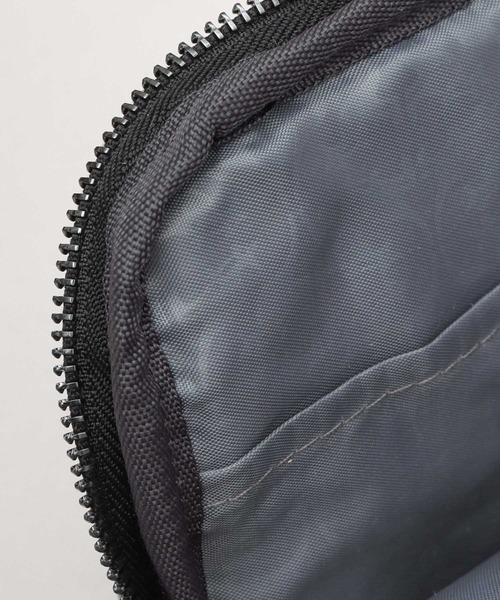 KANGOL（カンゴール）の「レザー調 マルチ スマホショルダーバッグ（ショルダーバッグ・メンズ・ブラック・FREE）」の10枚目の写真