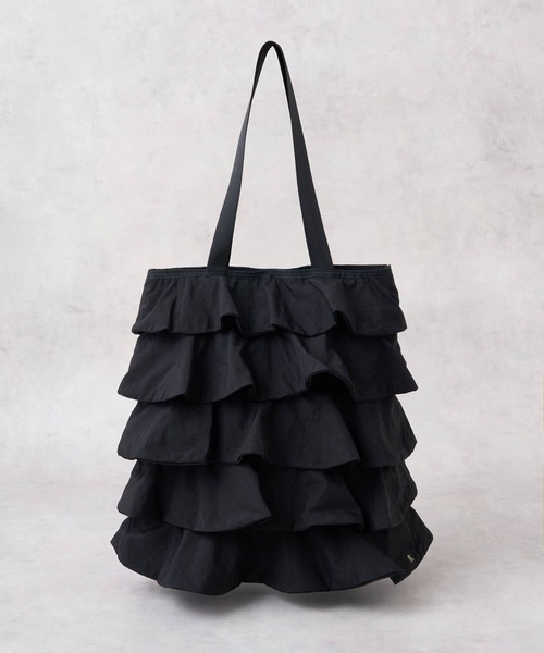 LANVIN en Bleu（ランバンオンブルー）の「フリルティアードトートバッグ（トートバッグ・レディース・ブラック/グレー・FREE）」の2枚目の写真