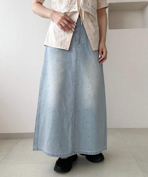 apres jour clair(アプレジュールクレア)の「【apres jour clair】ラインストーンデニムスカート(スカート・レディース・ブルー/サックスブルー・MEDIUM/LARGE)」の3枚目の写真
