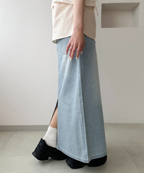 apres jour clair(アプレジュールクレア)の「【apres jour clair】ラインストーンデニムスカート(スカート・レディース・ブルー/サックスブルー・MEDIUM/LARGE)」の4枚目の写真