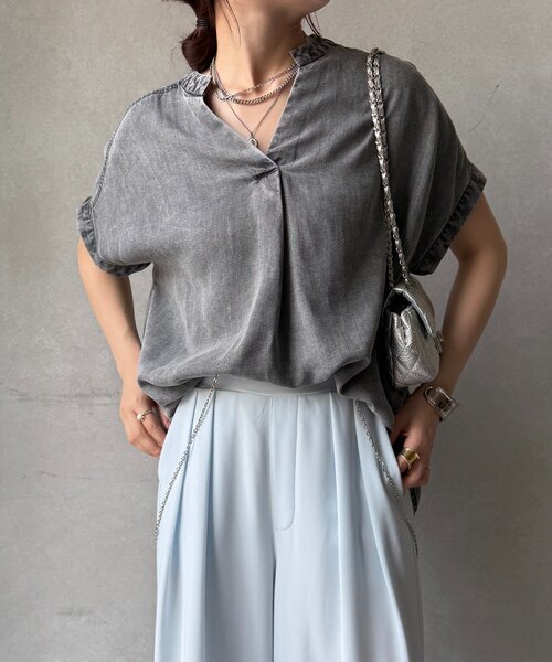 DouDou(ドゥドゥ)の「【WEB限定】バックボタンリヨセルデニム半袖シャツ(シャツ/ブラウス・レディース・インディゴブルー/ブラック・FREE)」の10枚目の写真