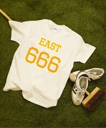 minius（ミニウス）の「【Football/フットボール】オリジナルフットボールデザイン アメカジカレッジロゴプリント半袖Tシャツ（Tシャツ/カットソー）」