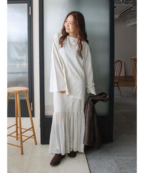 Ungrid（アングリッド）の「エンブロイダリーシアーデザインスカート（スカート・レディース・その他1/グリーン/オフホワイト・FREE）」の6枚目の写真